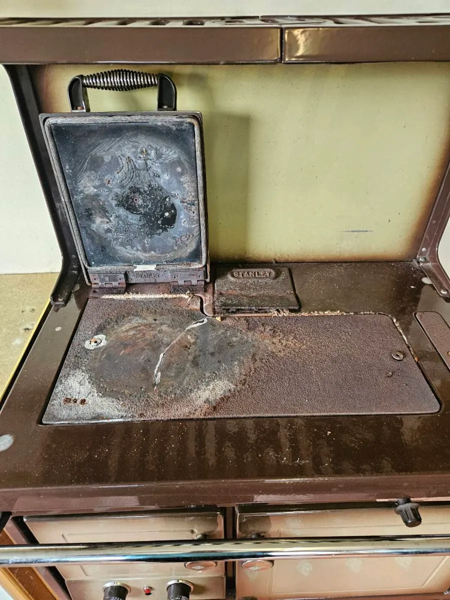 Stanley oil cooker - Image 4