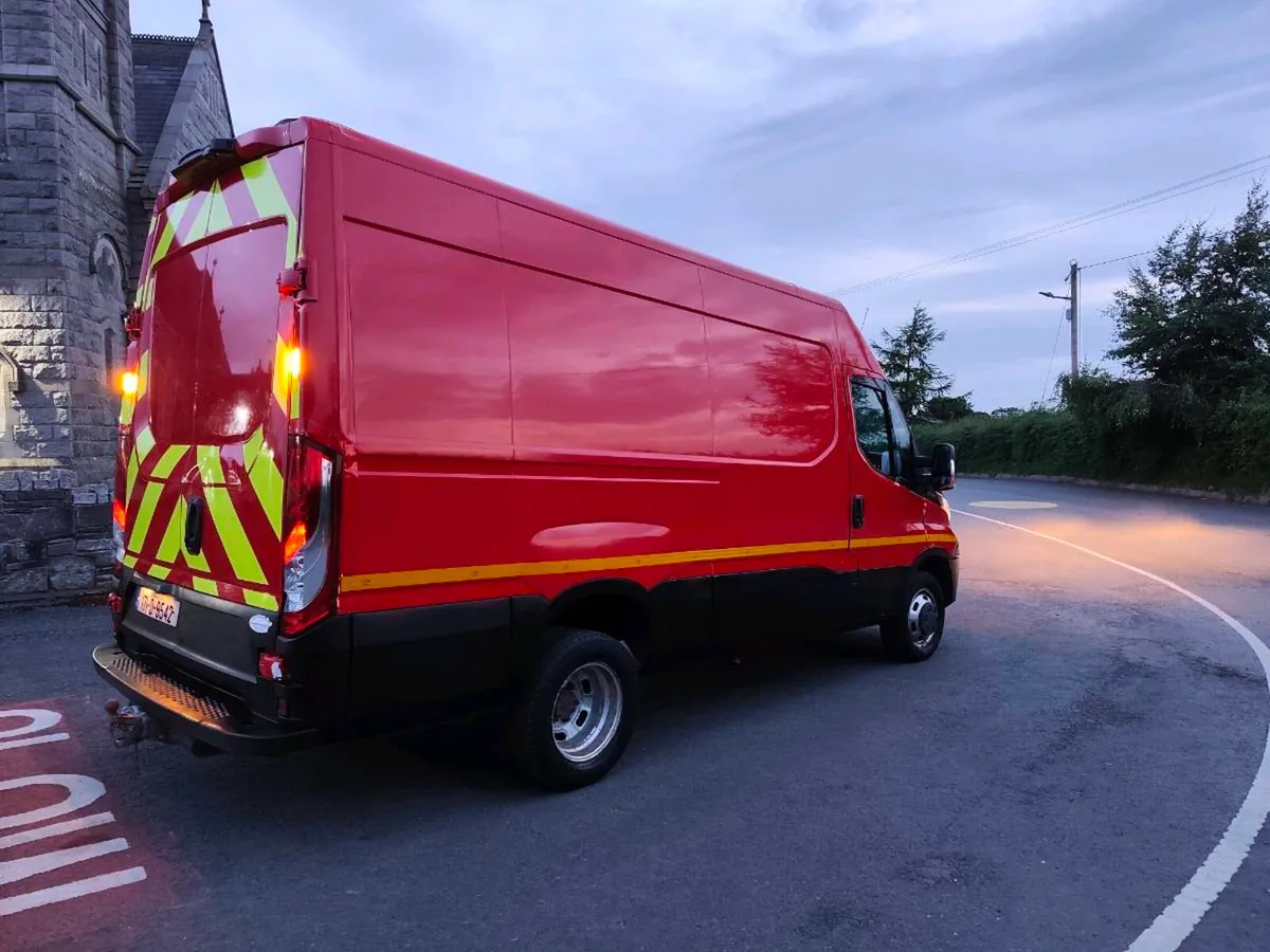 Iveco Daily  35-150 - Image 2