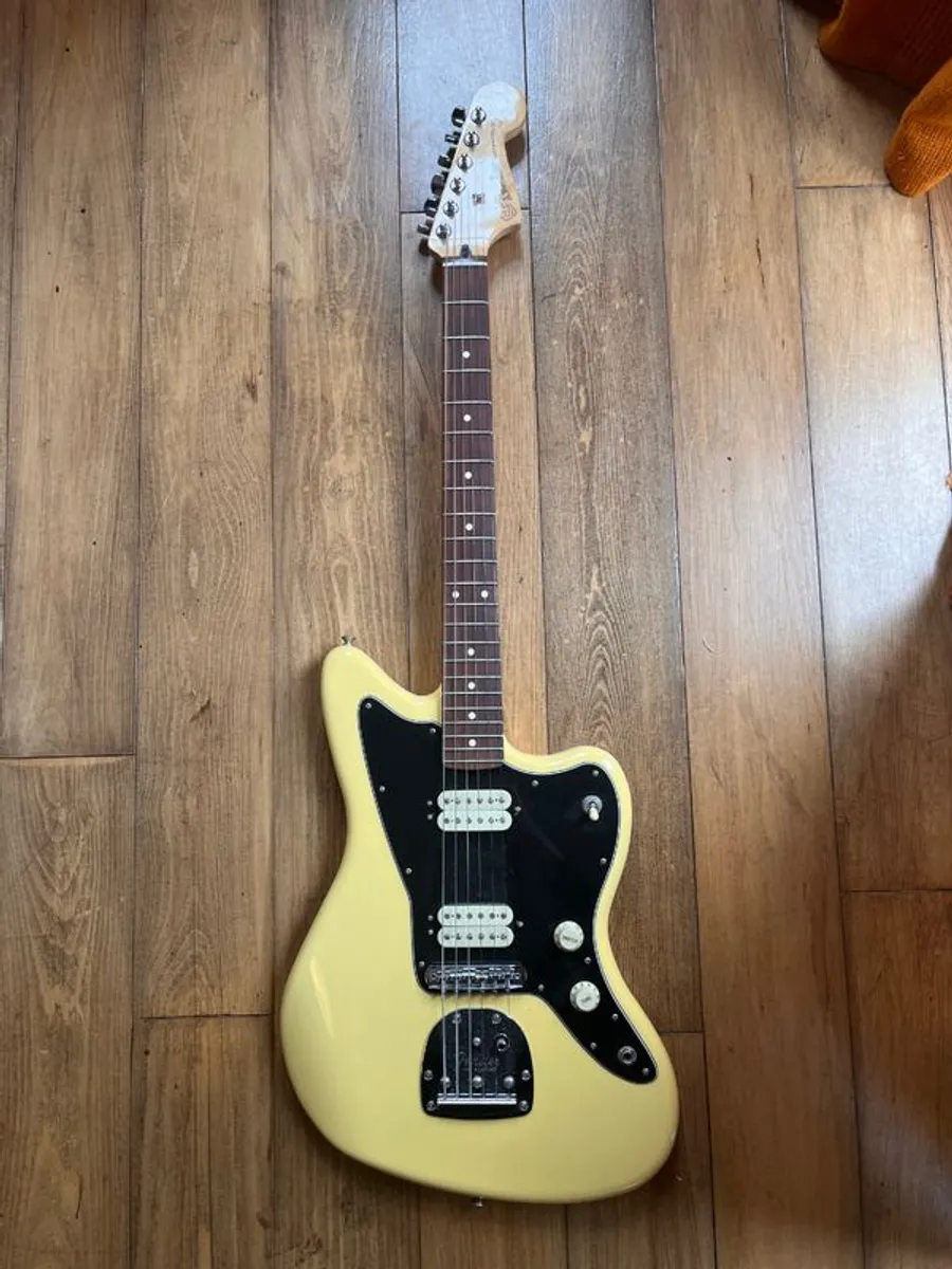 Fender Player Jazzmaster Buttercream / Pau Ferro HH Humbuckers Floating Tremolo - Image 1