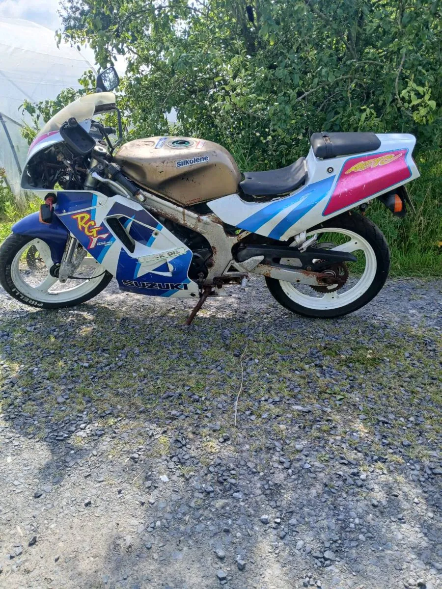 Suzuki RG 125 Fun'S X 2 PARTS/PROJECT - Image 4