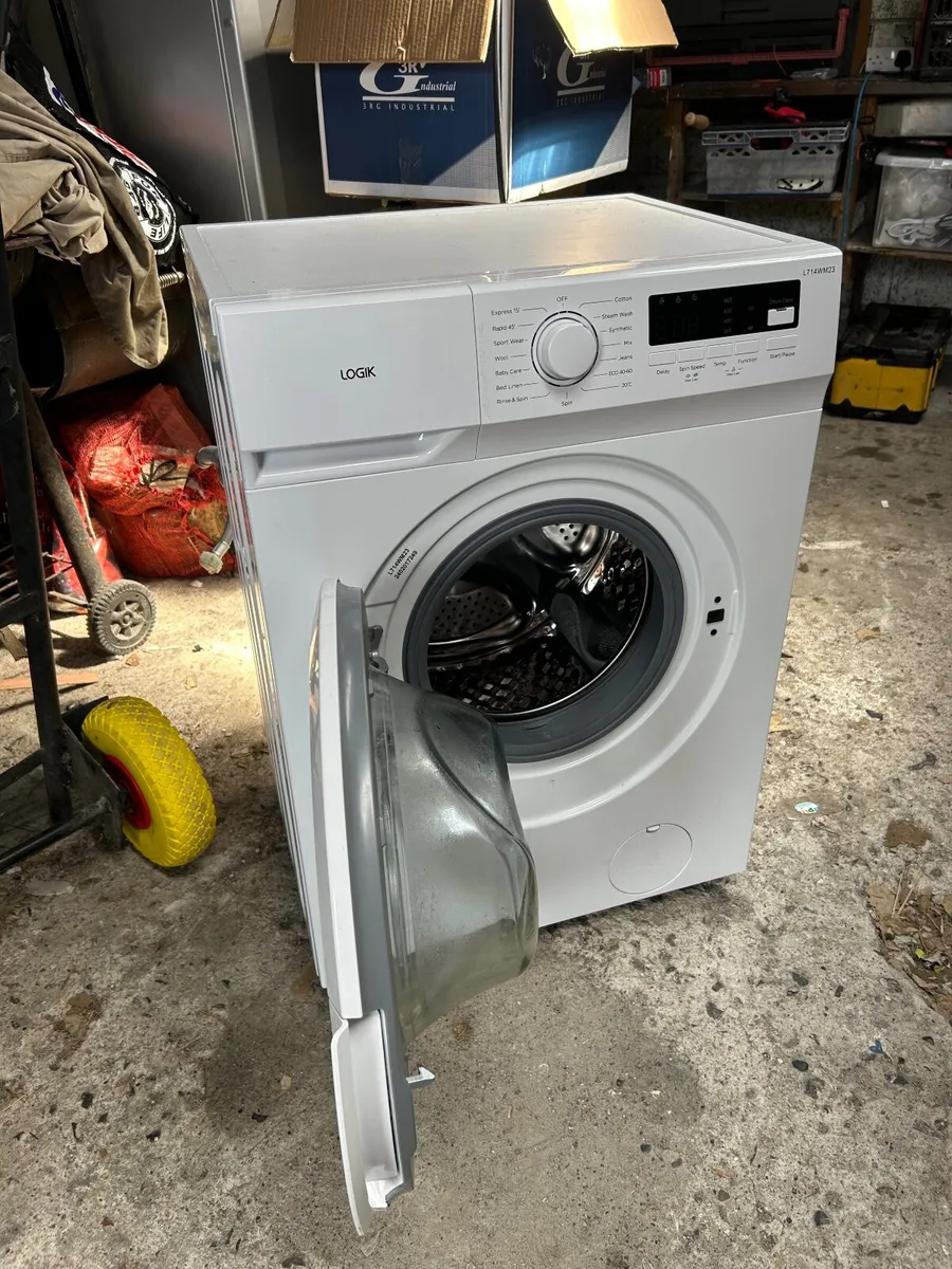 Washing Machine LOGIK 9kg - Image 1