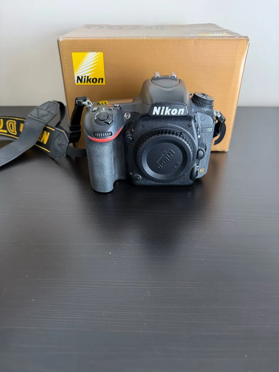 Nikon D750 - Image 1