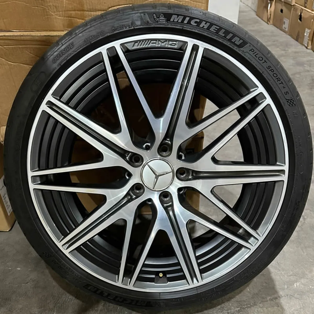 20'' GENUINE AMG Mercedes C43 Alloy Wheels & Tyres - Image 4