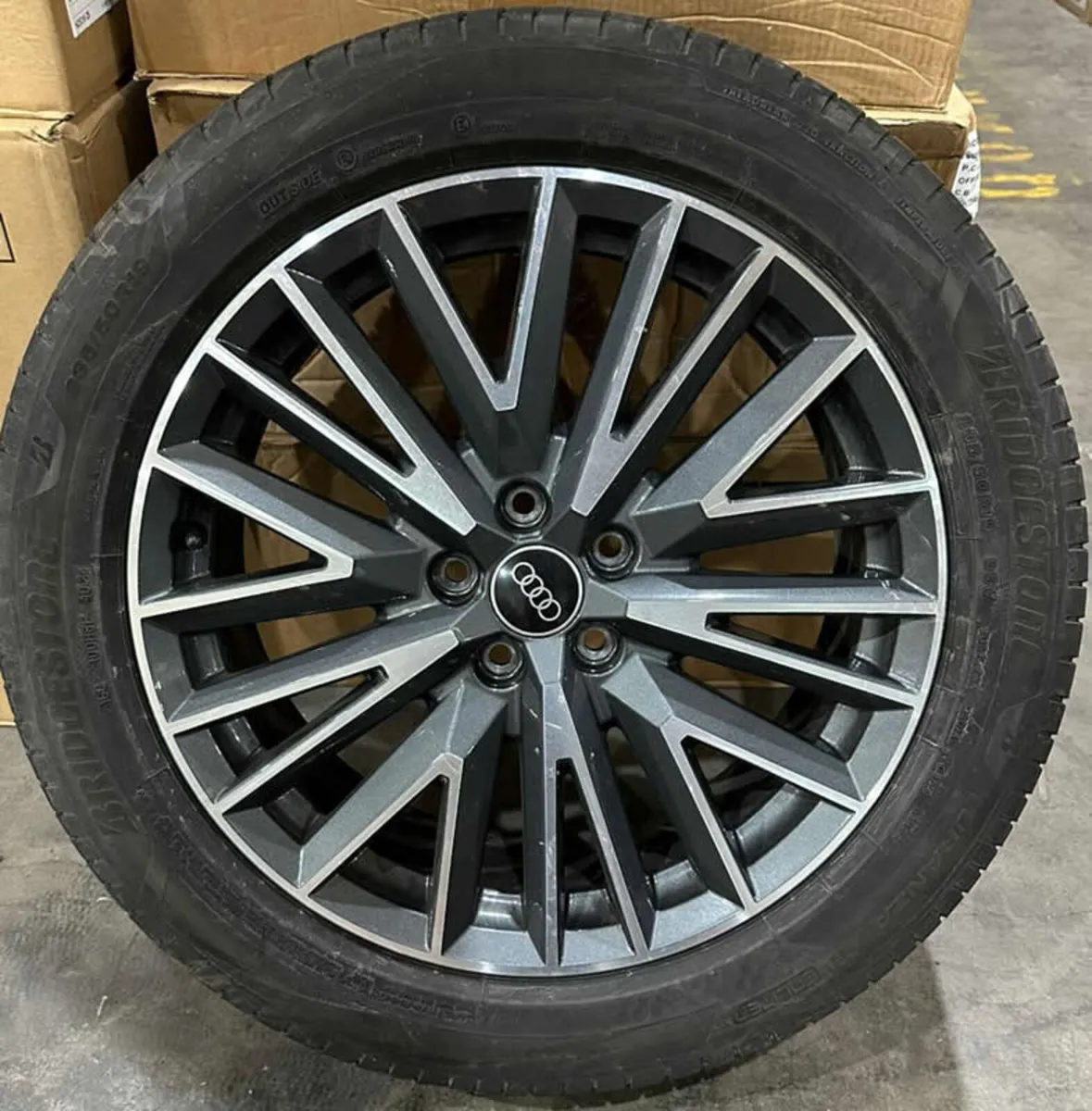 19" GENUINE AUDI Q3 Alloy Wheels & Tyres - Image 3