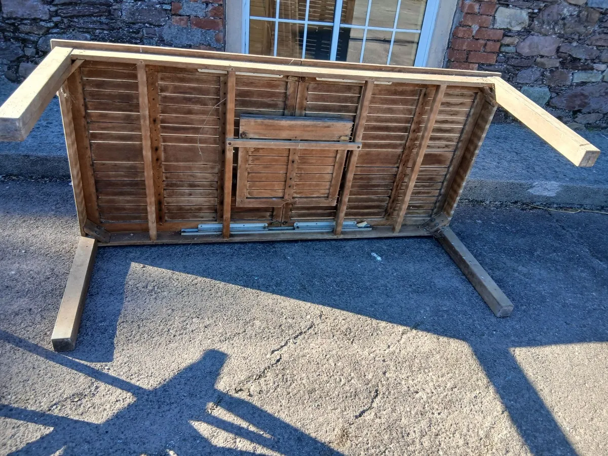 Solid teak Garden table and chairs - Image 3