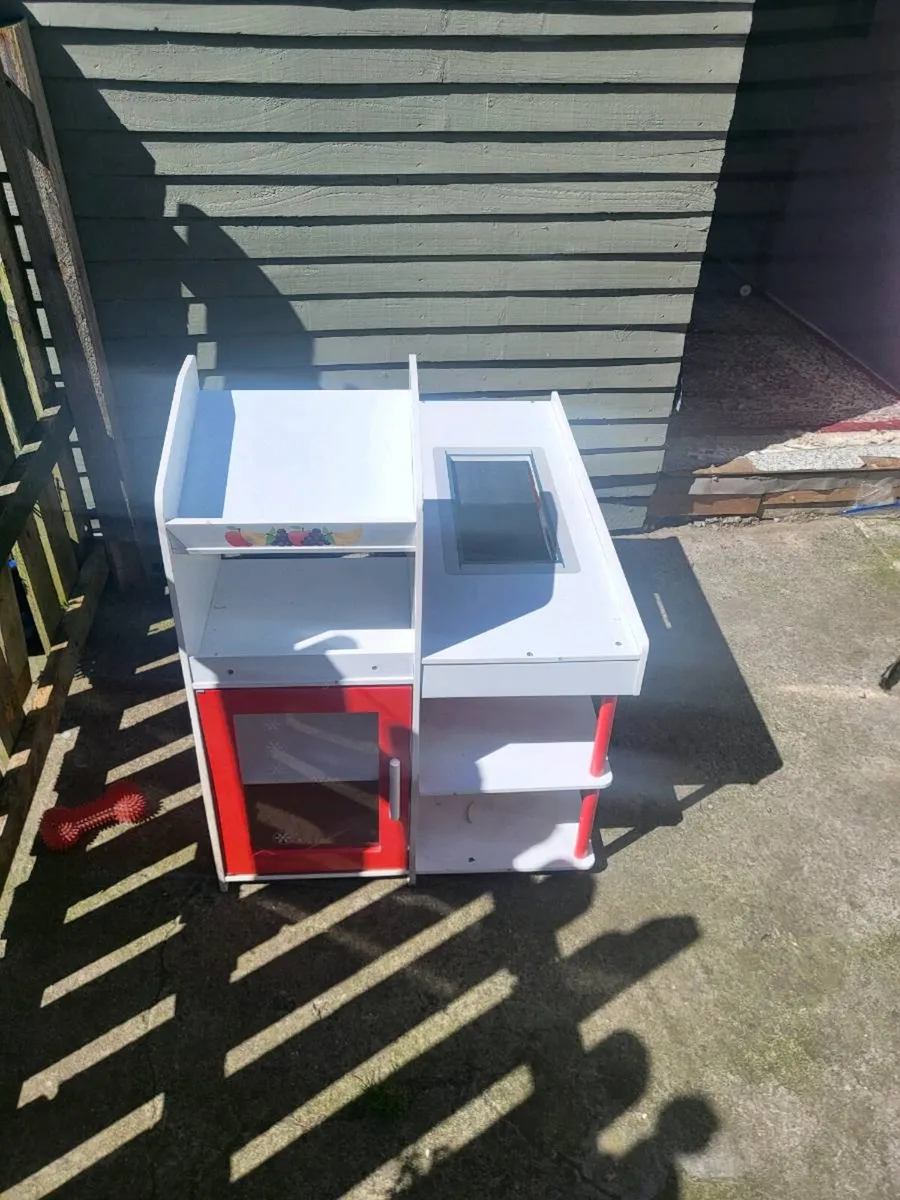 FREE! Kids timber Shop - Image 2
