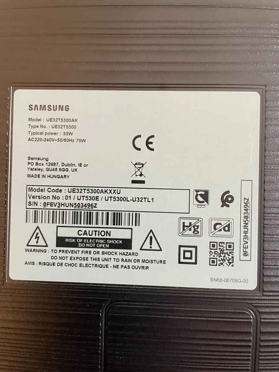 Samsung 32" smart TV - Image 3