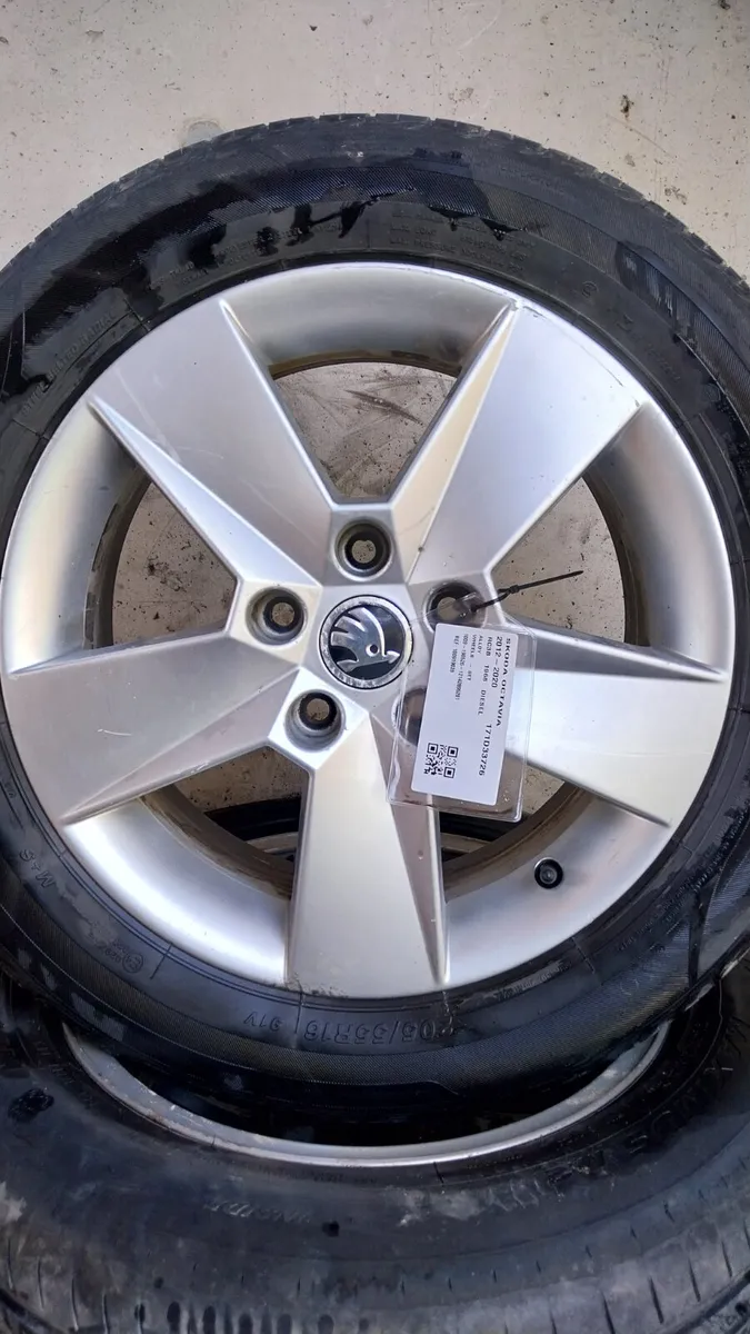 2017 Skoda Octavia 17" Alloy Wheels Set 205/55R16 - Image 3