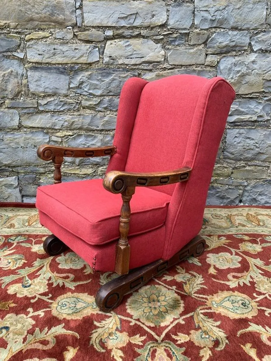 Victorian Walnut Nursing Rocking Chair. - Image 1