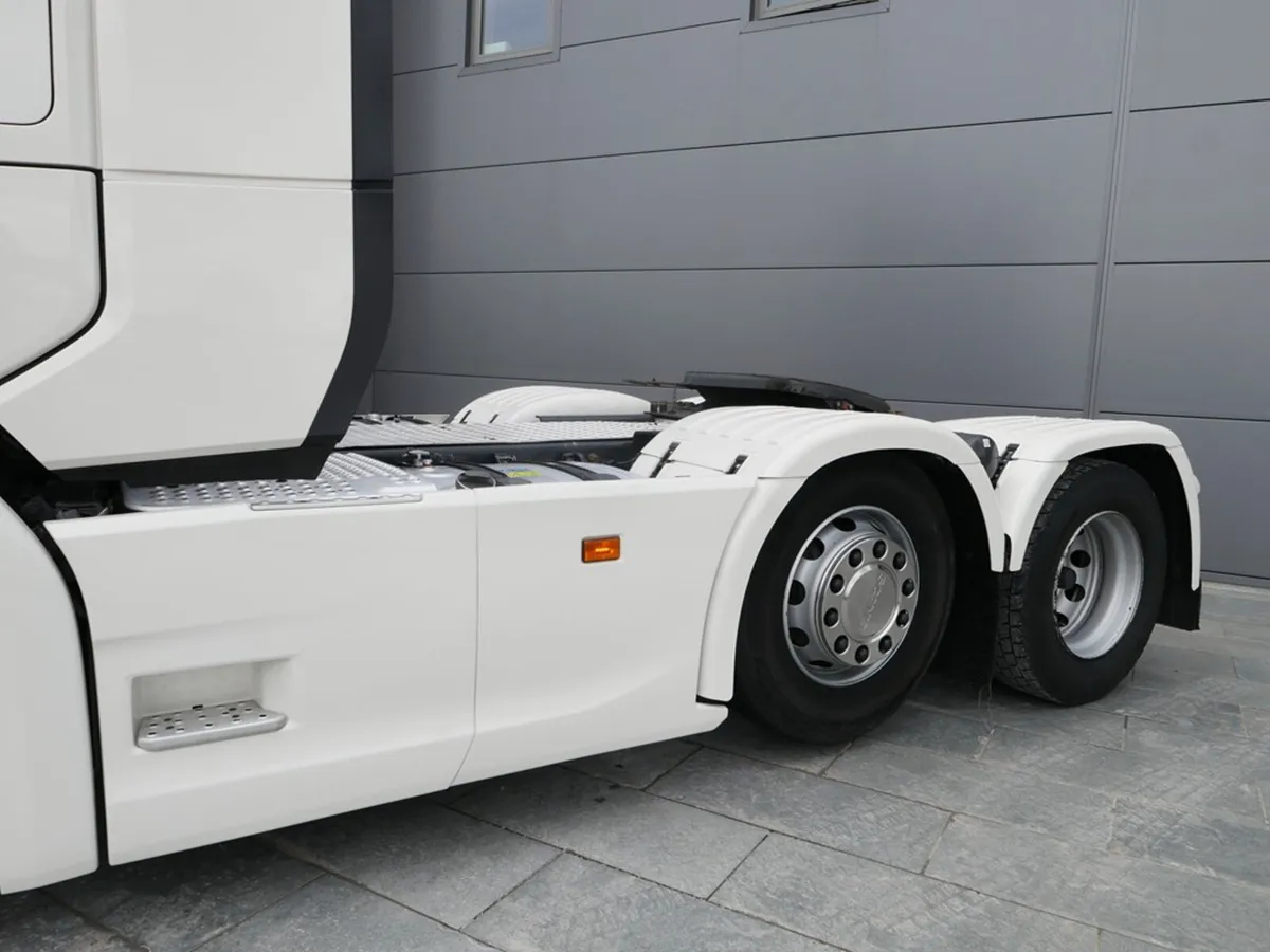 Scania S450 - Highline - 6x2 - T1-03137 - 2020 - Image 4