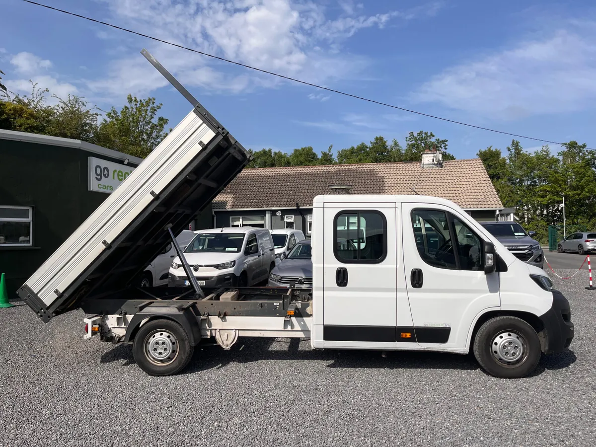 Peugeot Boxer Crew Cab Tipper 2.2L Diesel 140BHP - Image 2