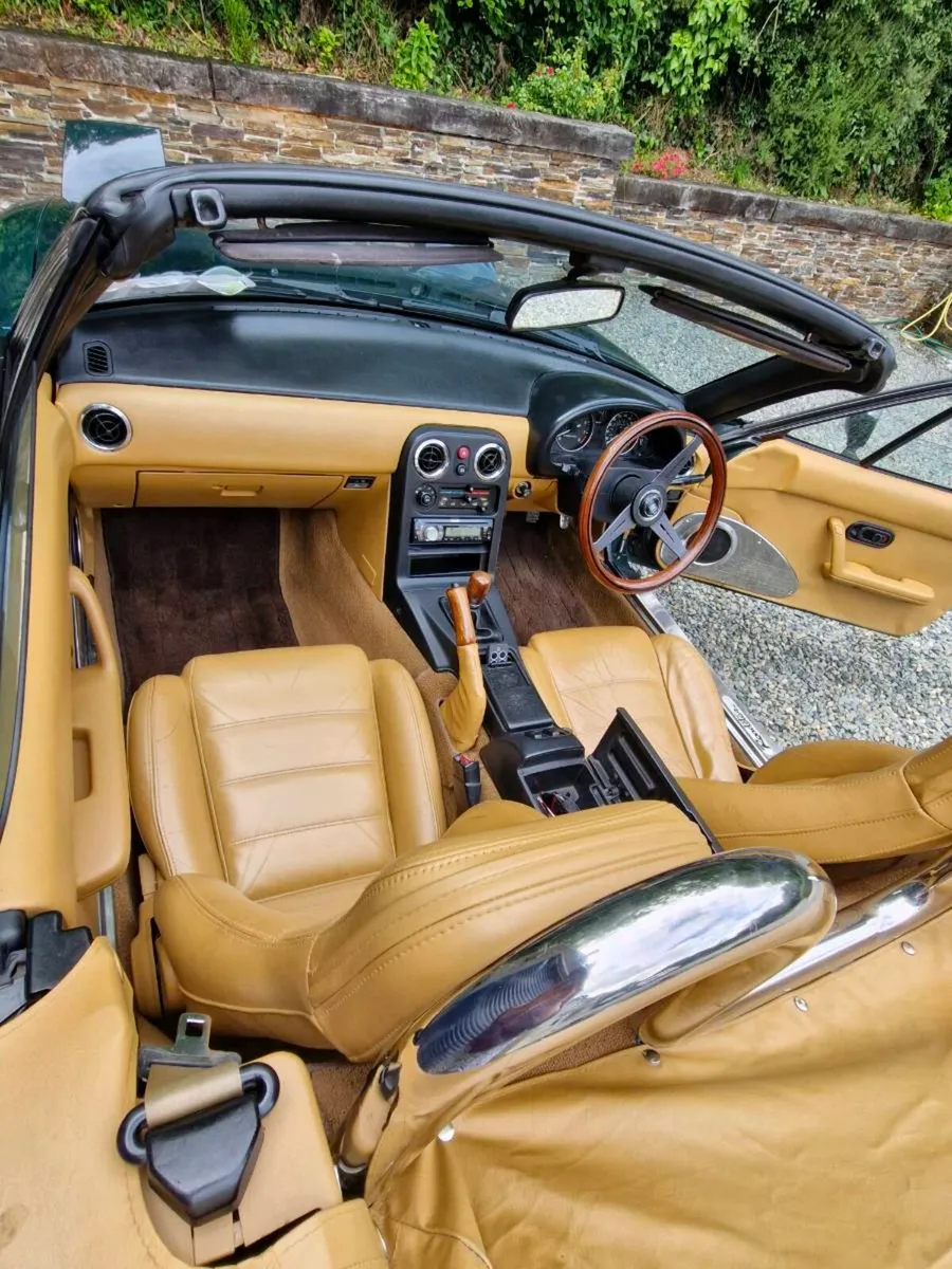Mazda MX 5 Convertible - Image 3
