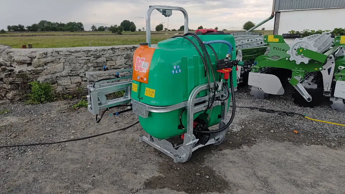 Tolmet sprayer 600L  1900€ - Image 2