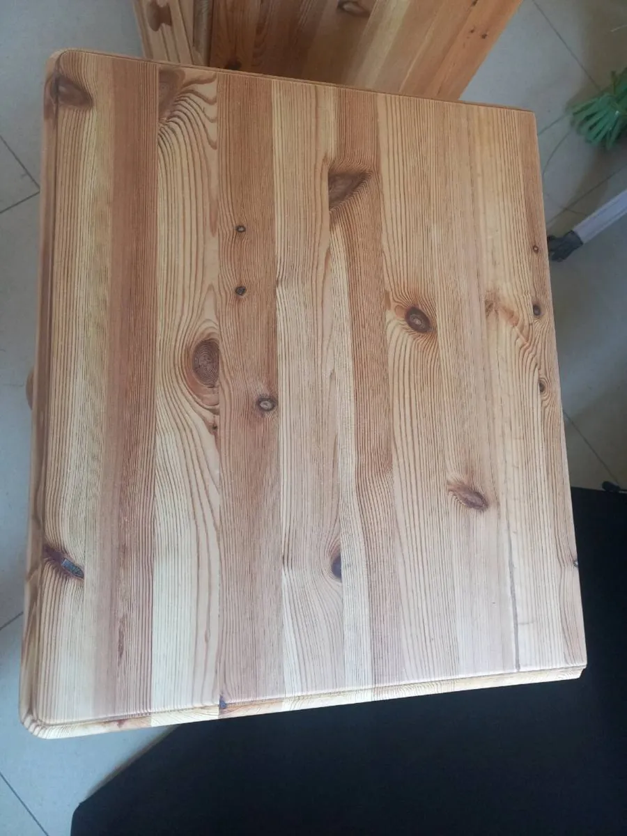 Chest of drawerw - Image 3