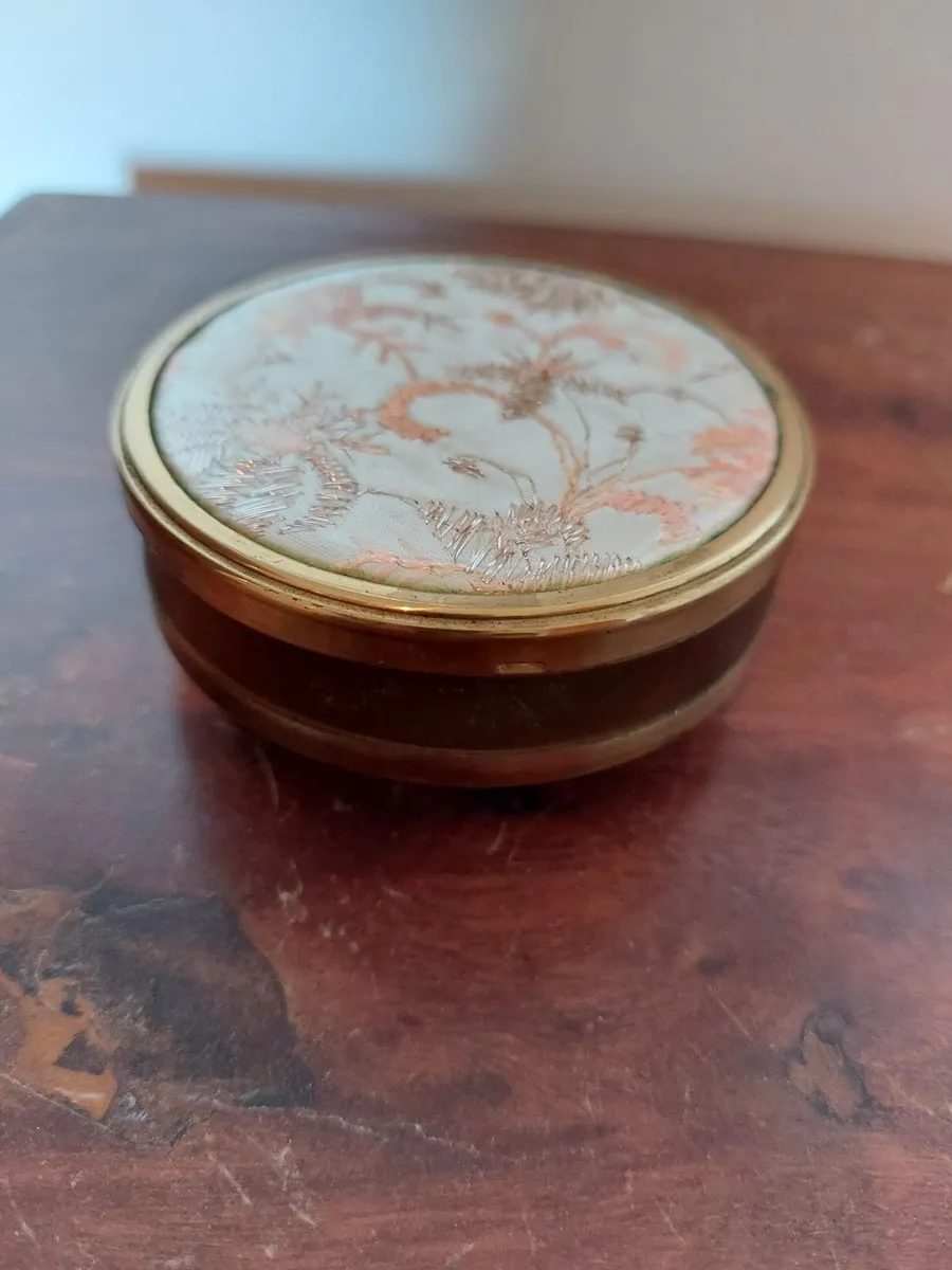 Margaret Rose 1950s jewellery/trinket box - Image 2