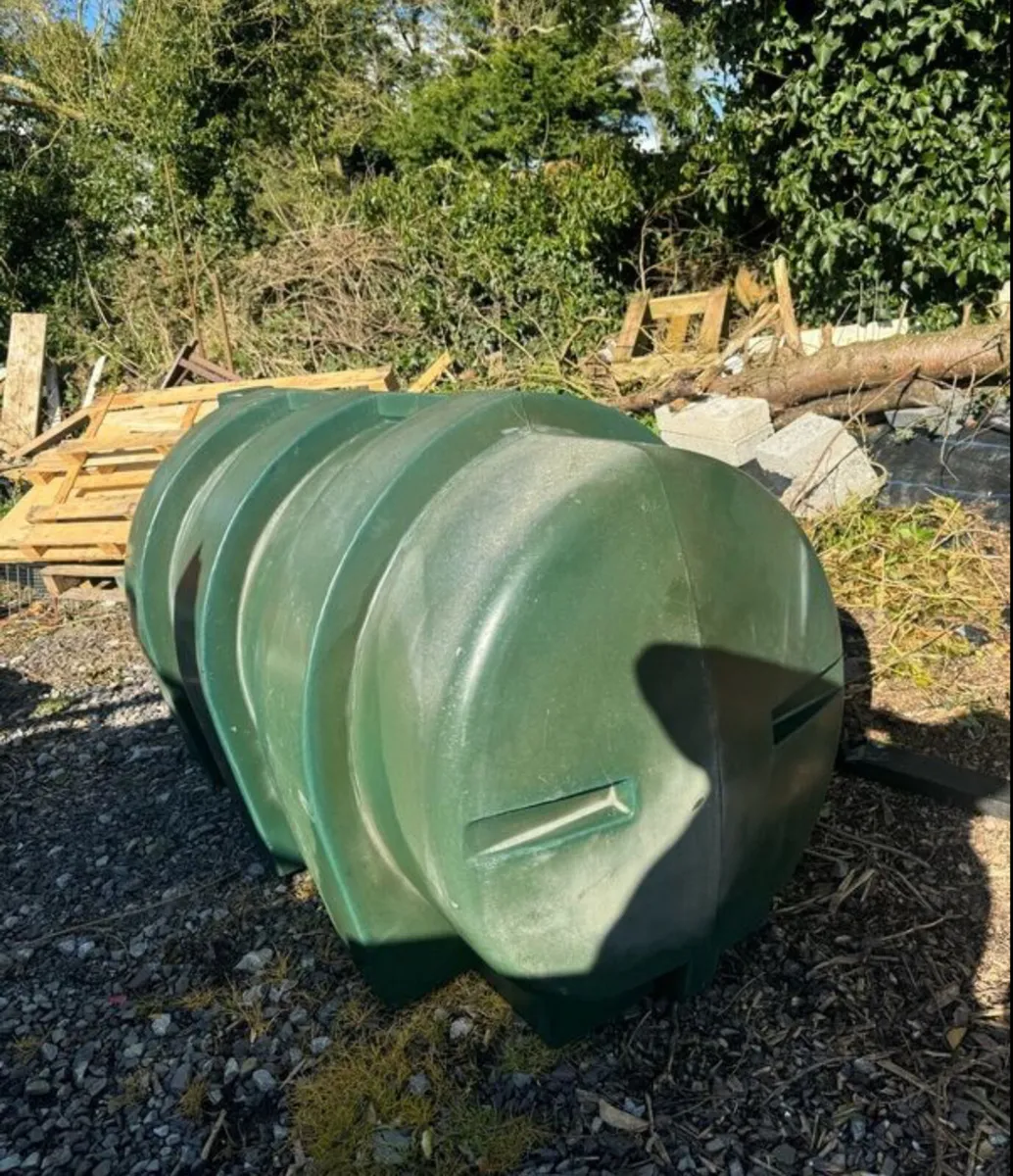Free Kerosene Oil Tank - Image 2