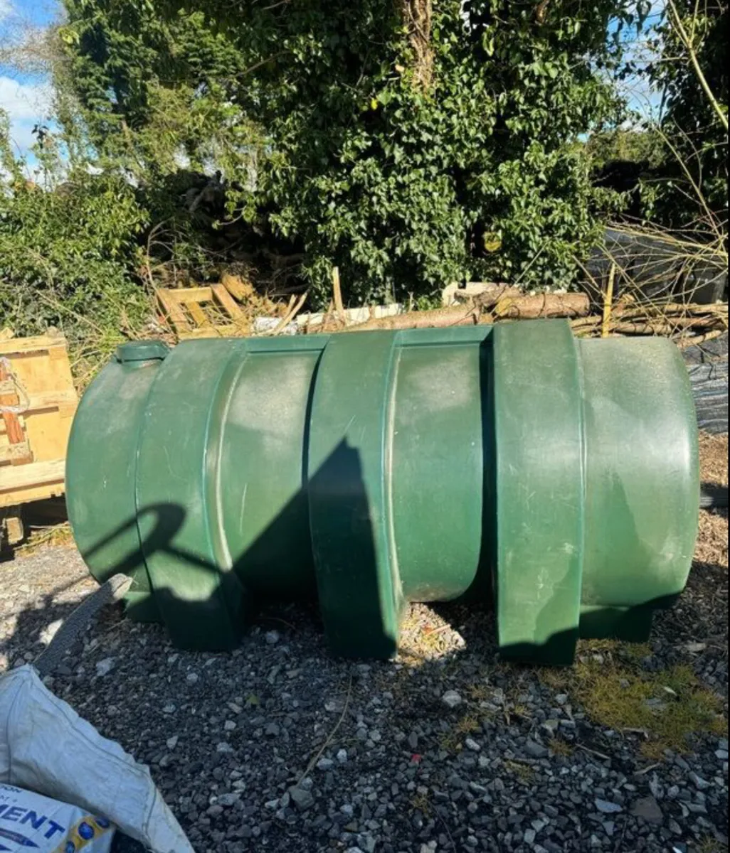 Free Kerosene Oil Tank - Image 3