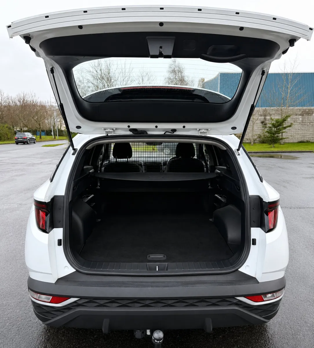 2021 Hyundai Tucson LOW MILEAGE - Image 4