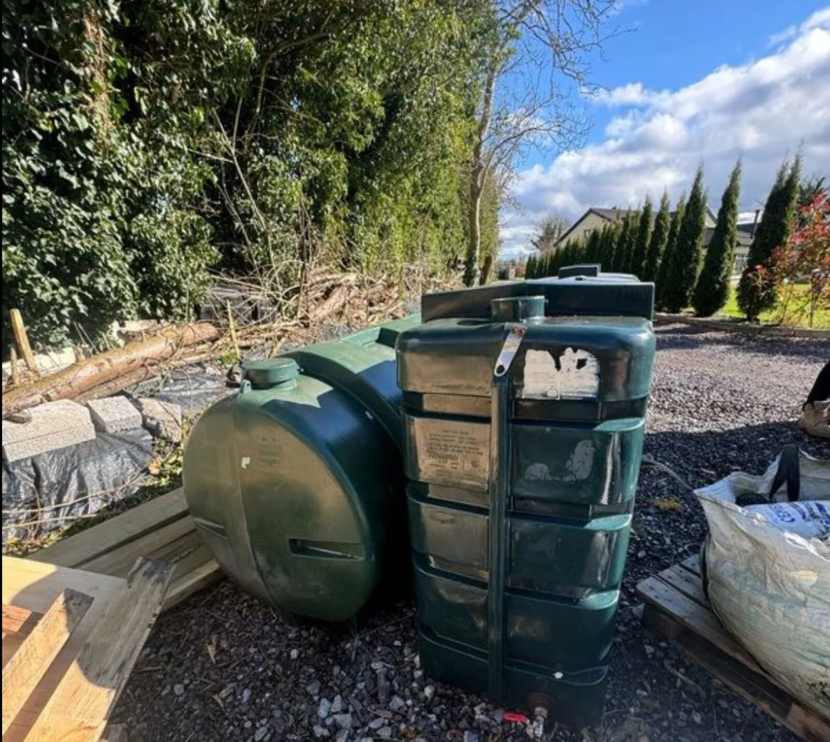 Free Kerosene Oil Tank - Image 4