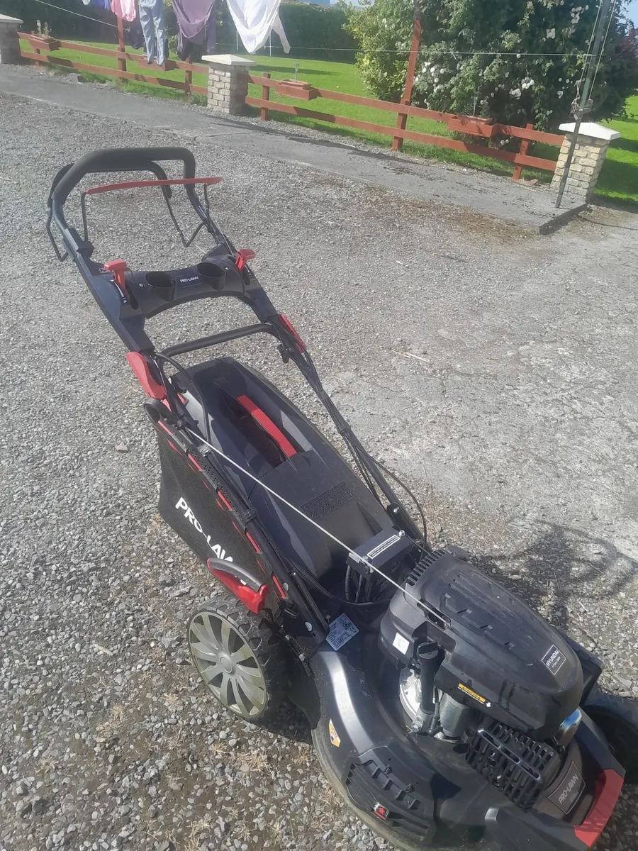 Self drive Lawnmower - Image 1