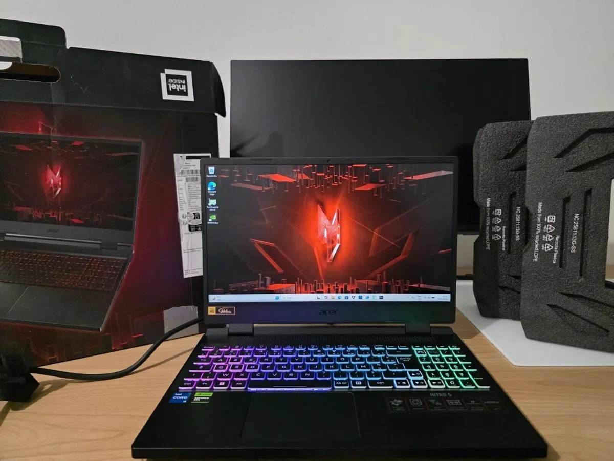 Acer Nitro 5 15.6" 144Hz RTX 4060 i5-12450H 16GB - Image 1