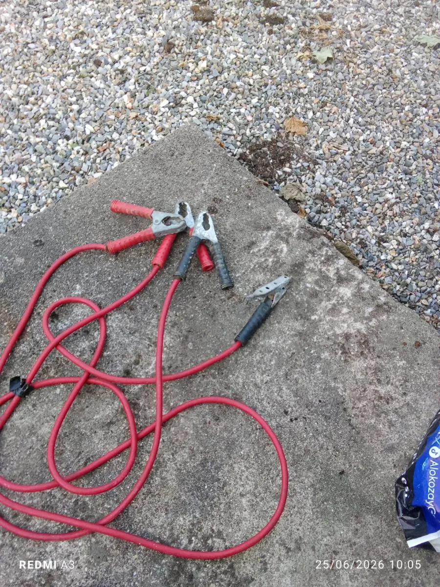Set off heavy duty jump leads   turbo charger - Image 1