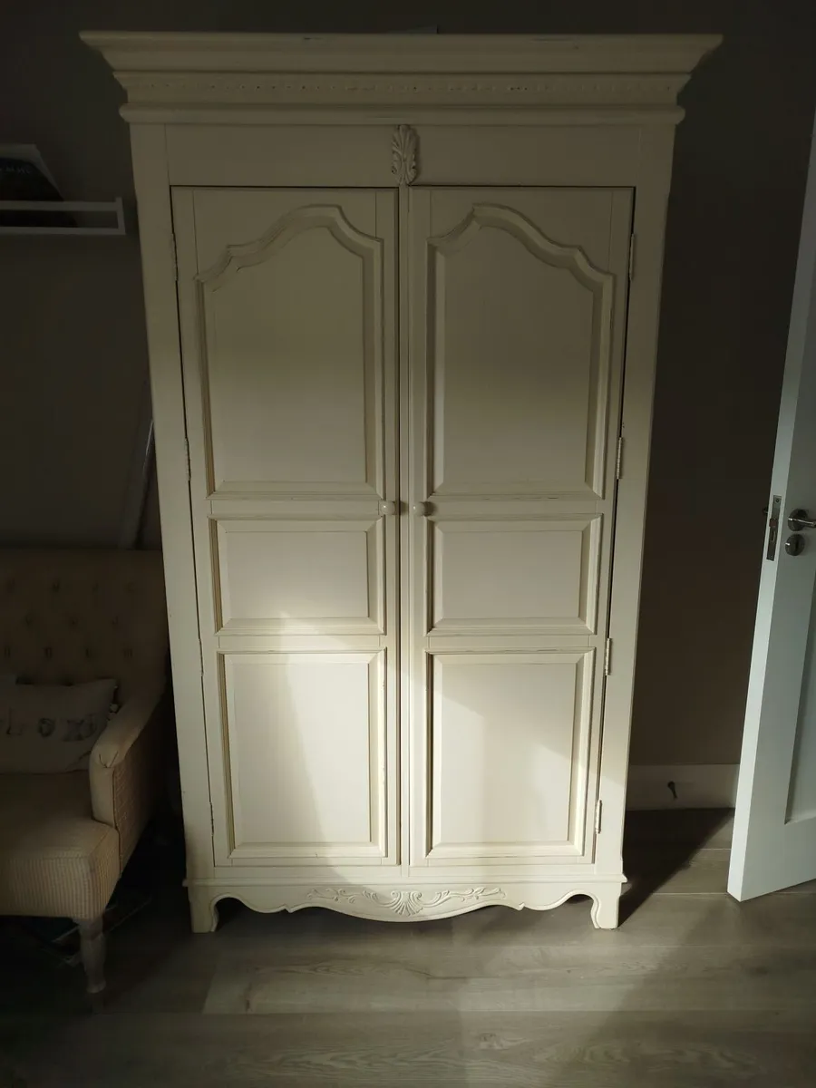 French style Wardrobe - Image 1