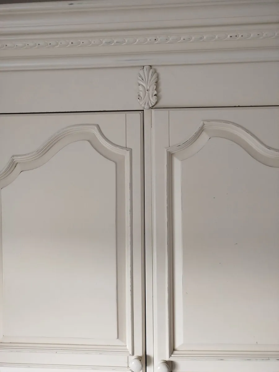 French style Wardrobe - Image 3