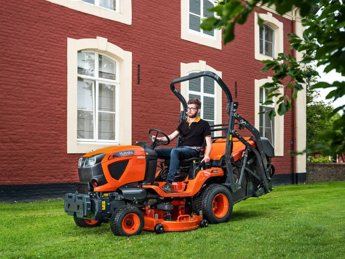 New Kubota G261HD Lawnmower - Image 1