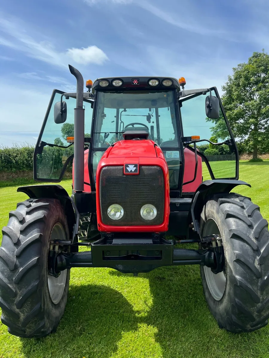 Massey Ferguson 5465 - Image 2