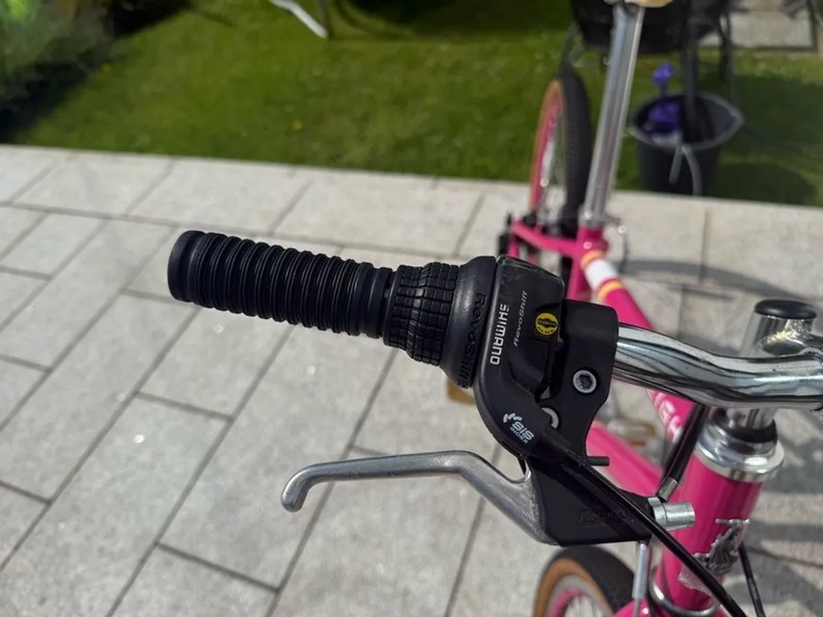 Raleigh Pop Pink Girls Bike, 24" frame - Image 3