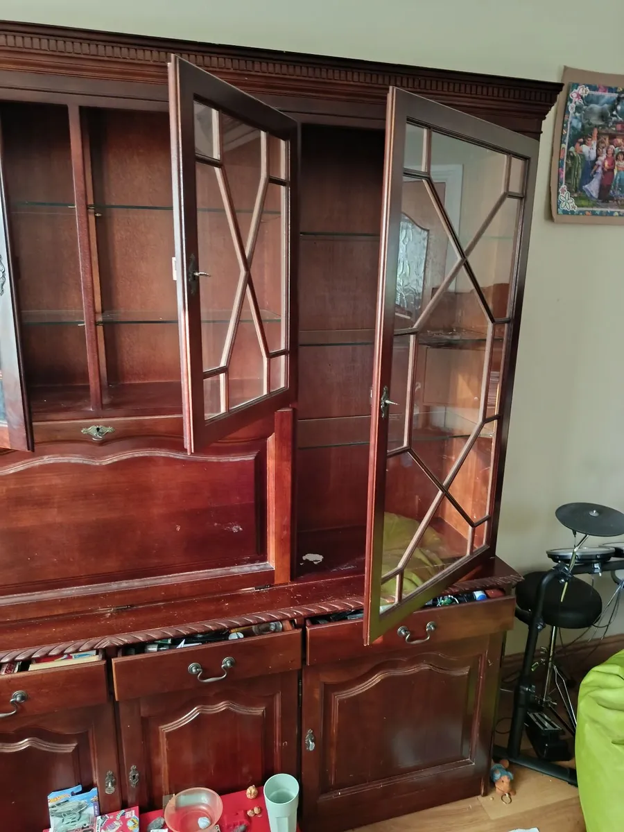 Large cabinet - Image 4