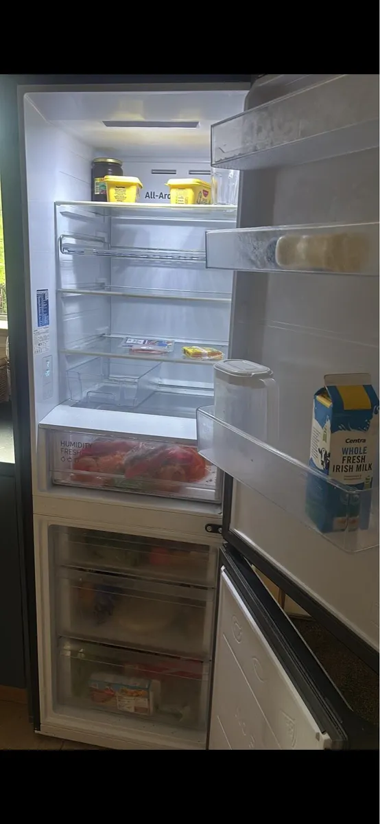 Samsung Fridge Freezer - Image 2