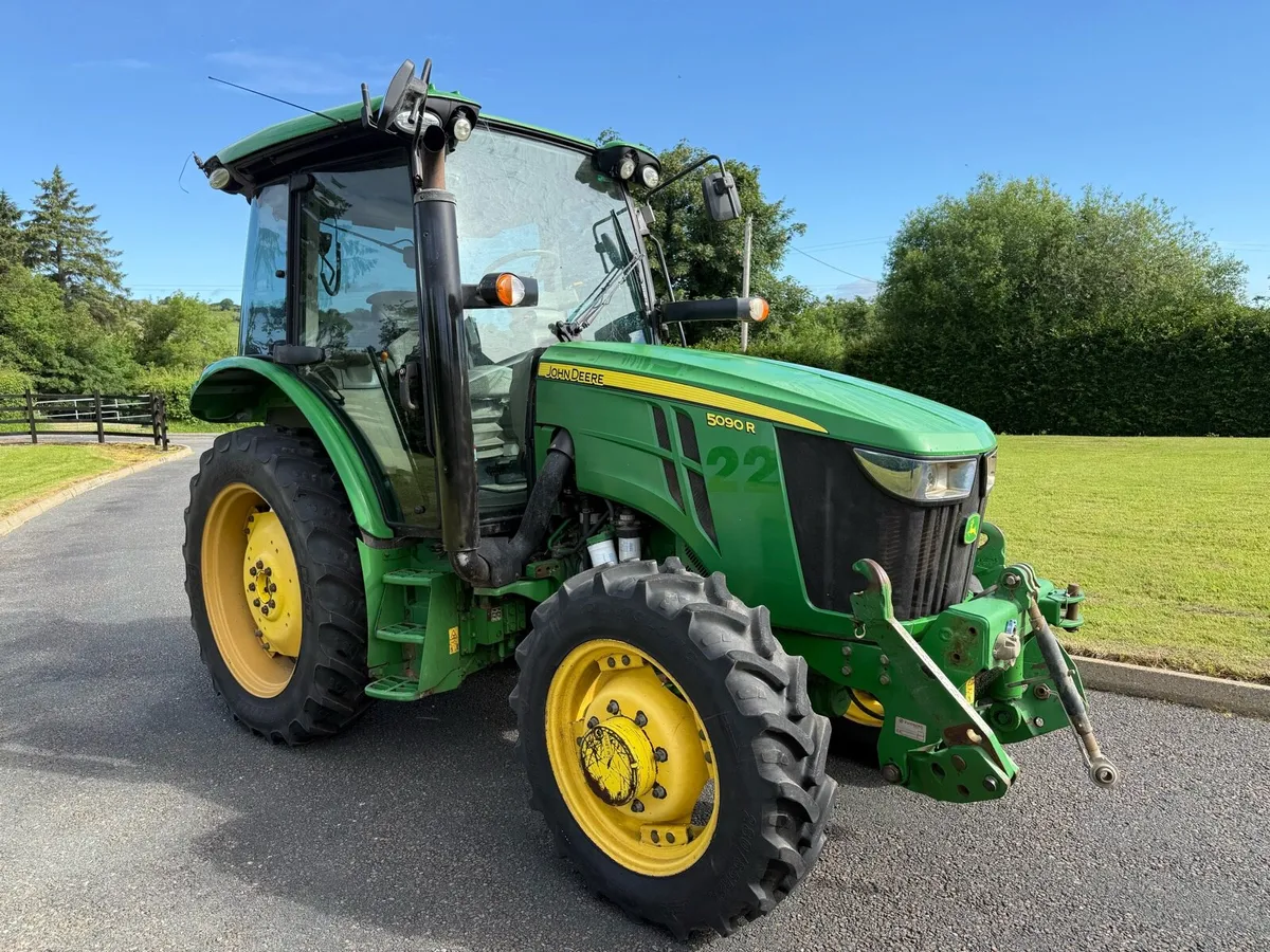 John Deere 5090R - Image 2