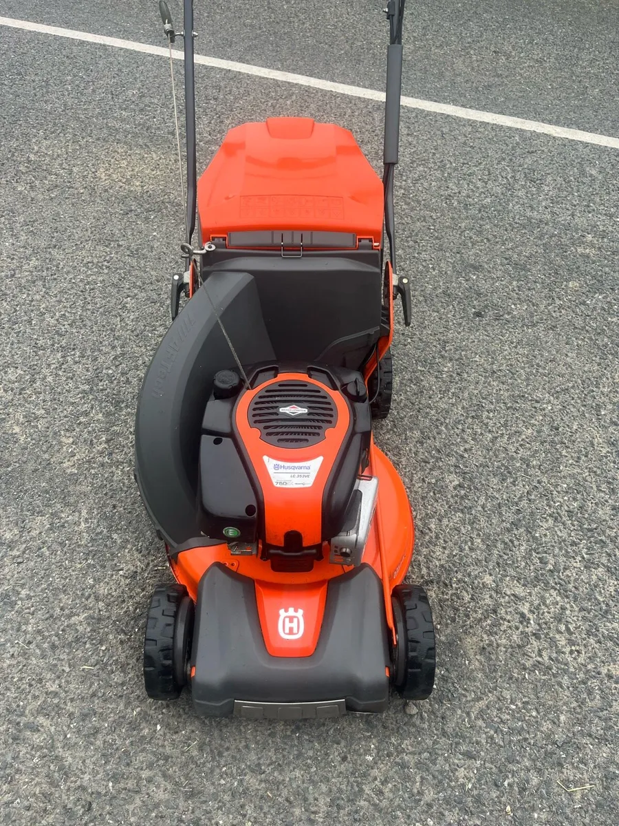Lawnmower - Image 3