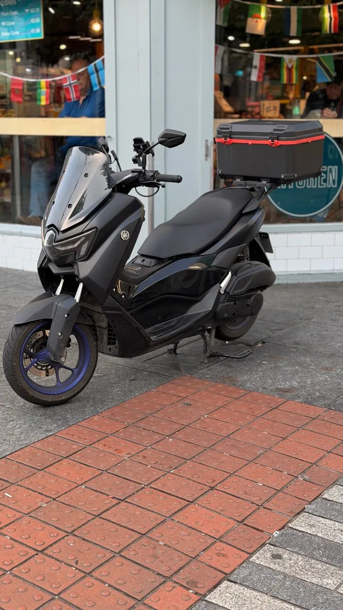 2026 Yamaha NMAX | 9,000 KM | Top Box & Wireless - Image 1