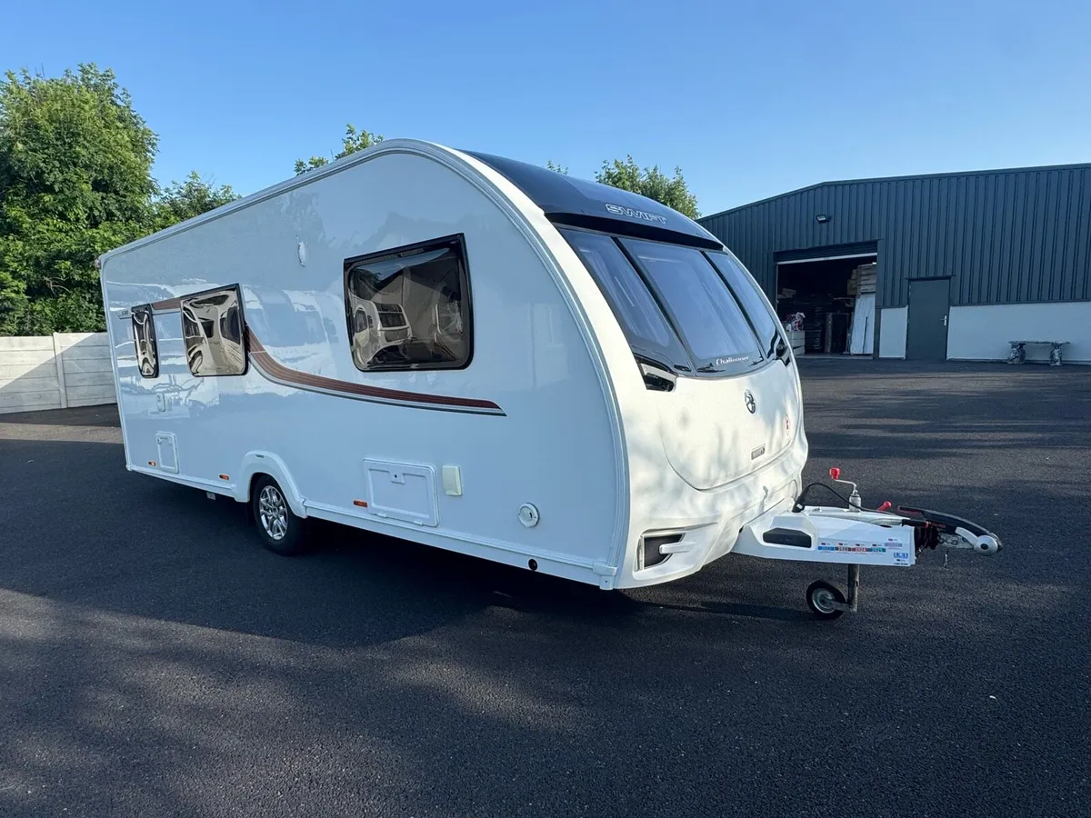 2016 Swift Challenger 530 4 Berth ALDE Heating - Image 2