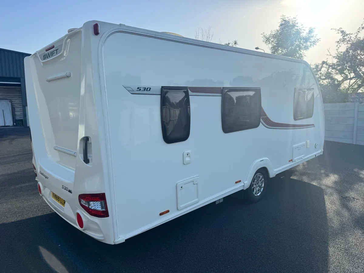 2016 Swift Challenger 530 4 Berth ALDE Heating - Image 4