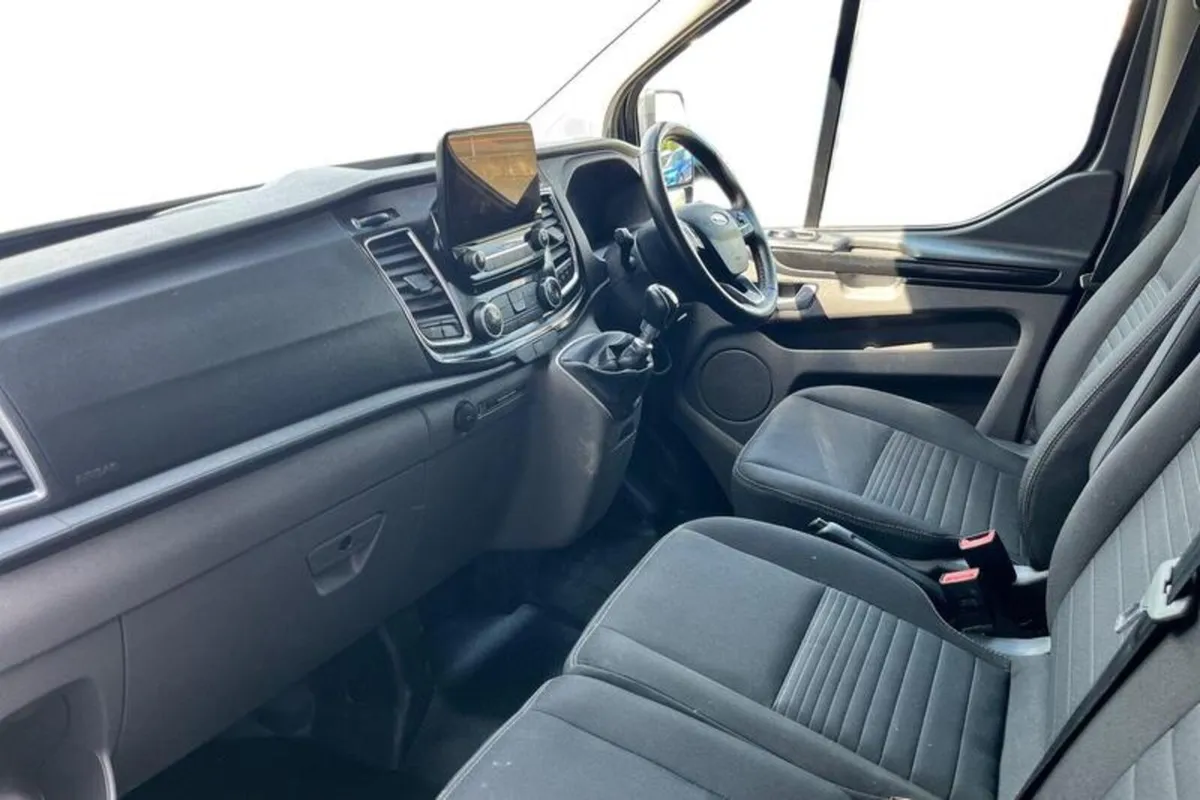 Ford Transit Custom limited - Image 3
