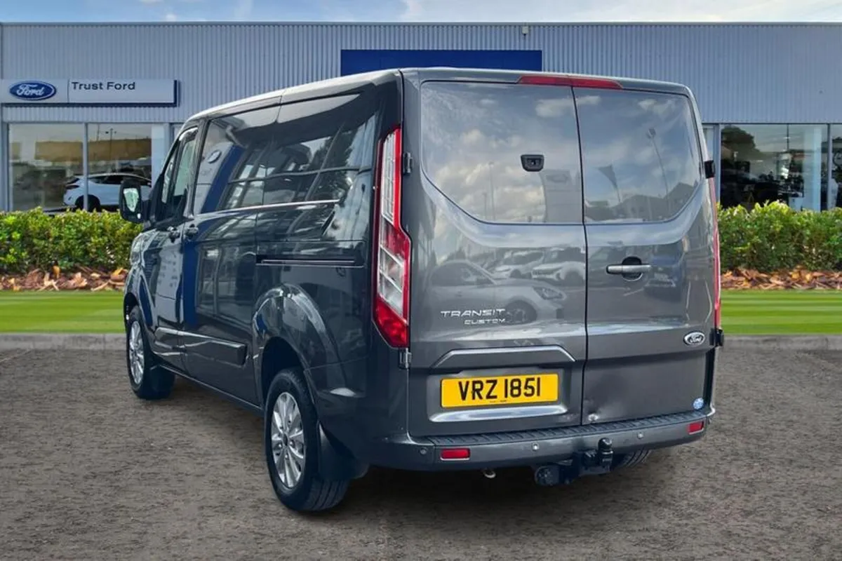 Ford Transit Custom limited - Image 2