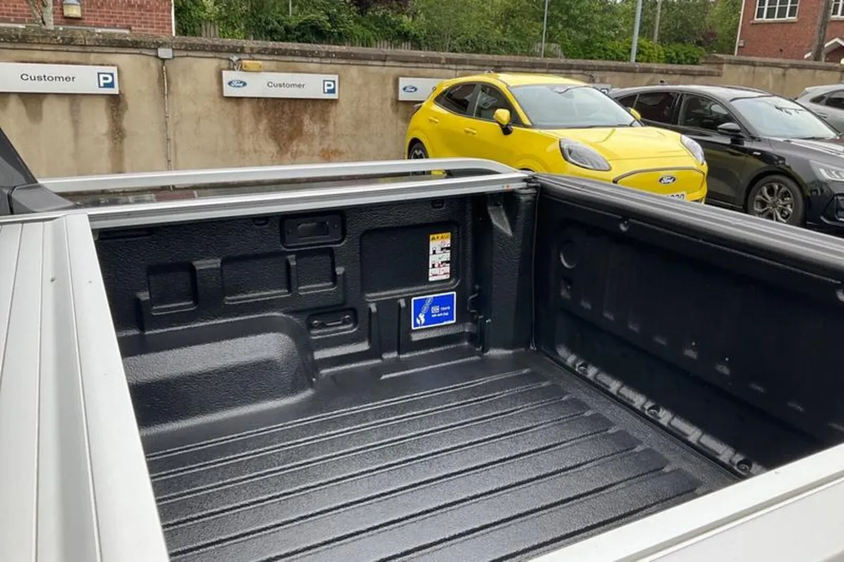 Ford Ranger Wildtrak - Image 4
