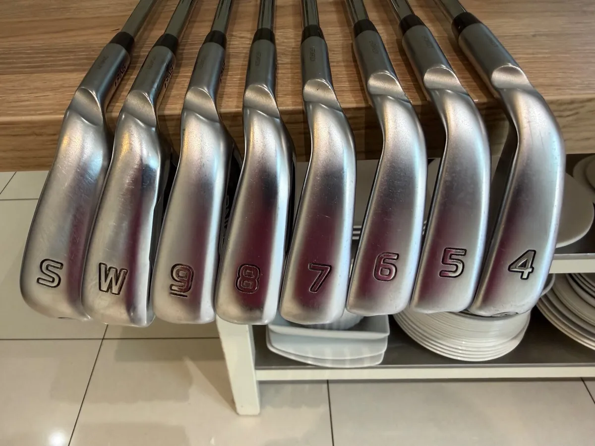 Ping G425 irons - Image 2