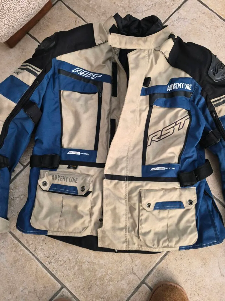 RST ADVENTURE SUIT XL JACKET,  L TROUSERS - Image 1