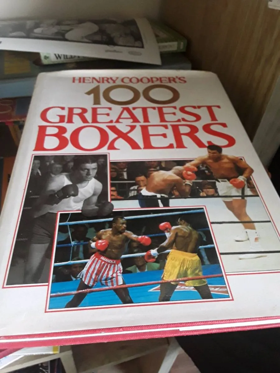 Ricky Hatton' poster also boxing books - Image 4