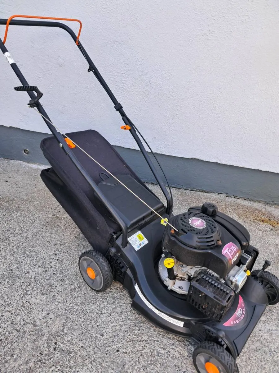 Lawnmower - Image 3
