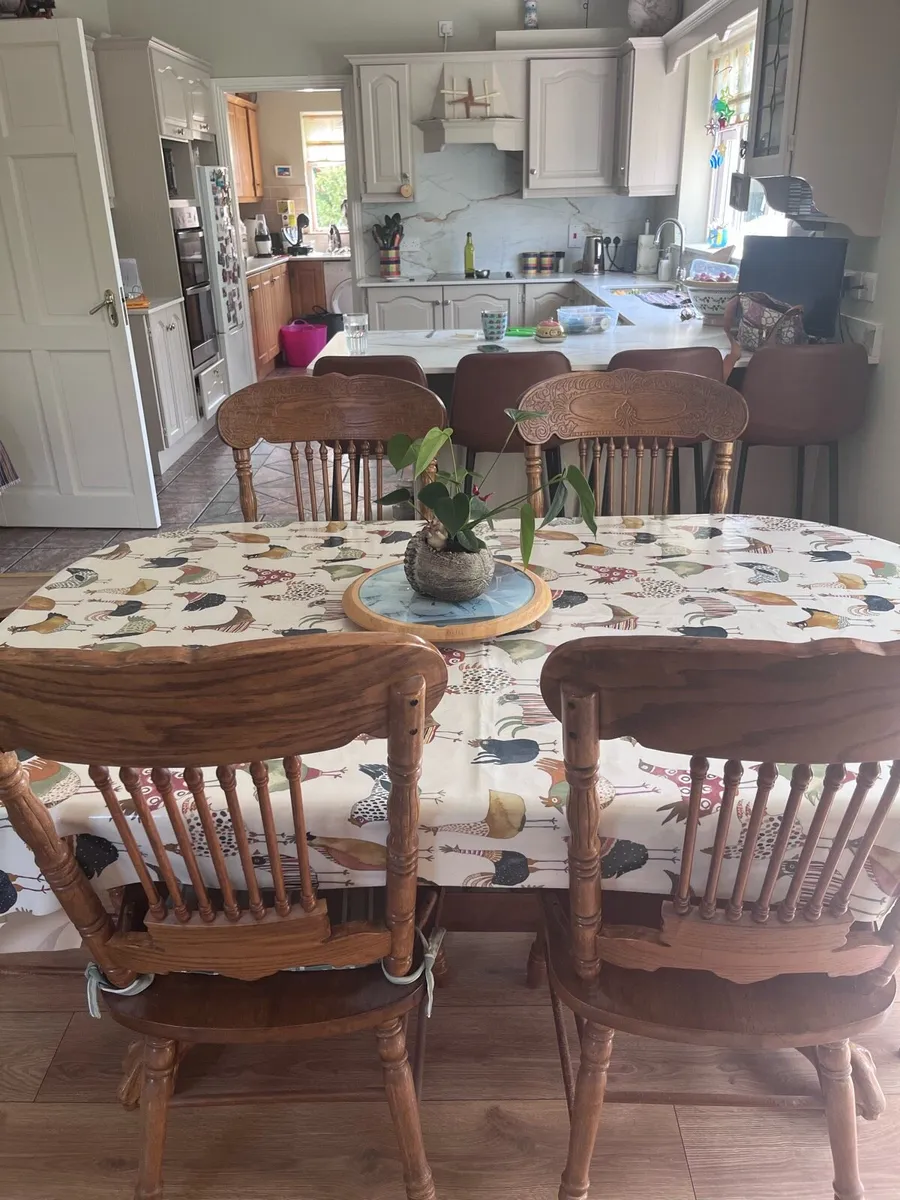 Oak dining chairs - Image 2