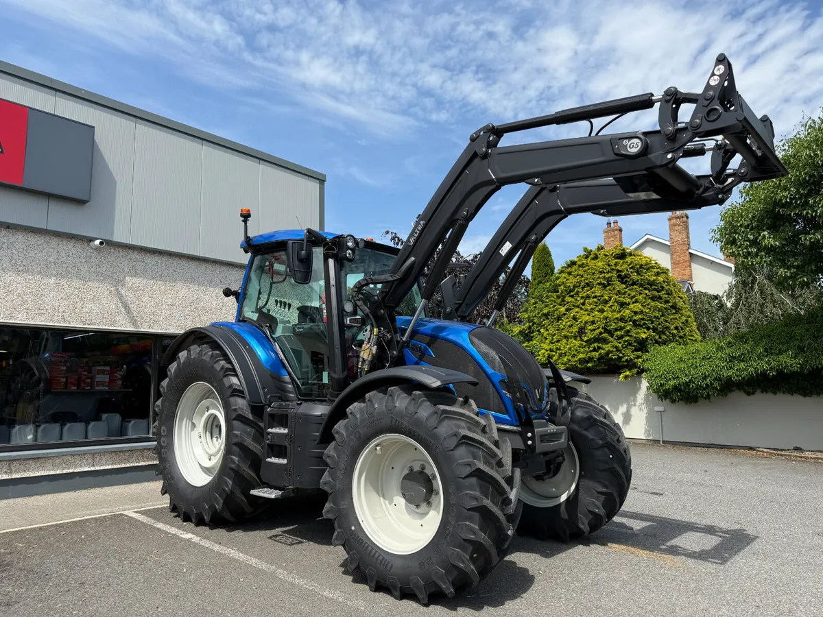 New Valtra N175 Active with G5s Loader - Image 2