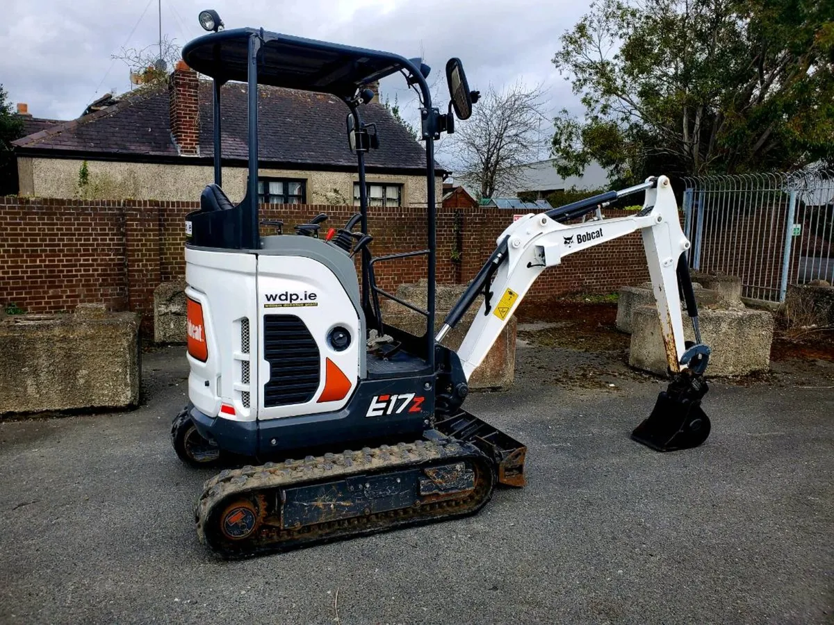 Bobcat mini digger - Image 4