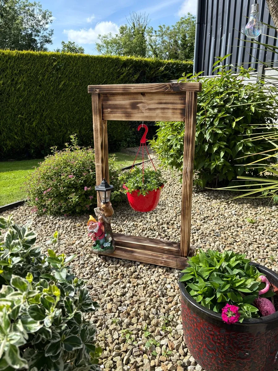 Hanging baskets - Image 3