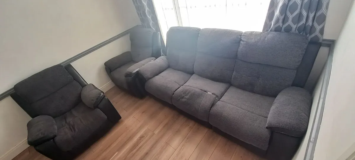 Sofa - Image 2